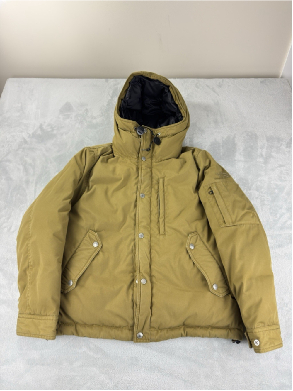 The North Face Purple Label Men Medium 80% Down 20% Waterfowl Feathers ND2976N